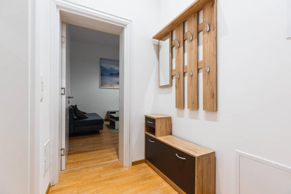 Family Apartment Next To Danube River Vienna Exterior photo